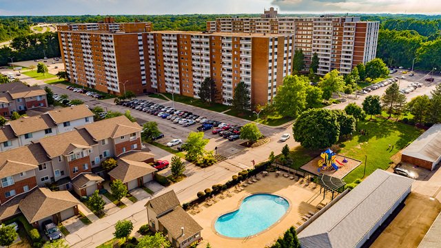Pine Ridge Apartments Willoughby Ohio Find Willoughby