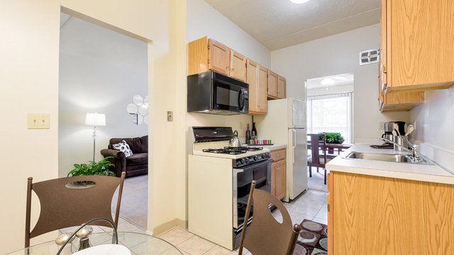 Pine Ridge Apartments Willoughby Ohio Find Willoughby